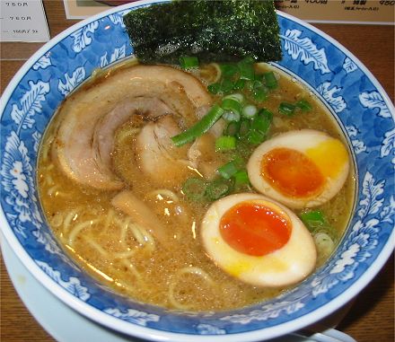 麺屋楼蘭 心斎橋店
