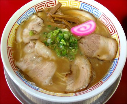 丸高中華そば二宮店