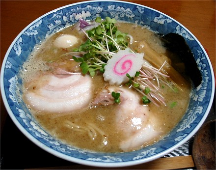 彩色ラーメンきんせい