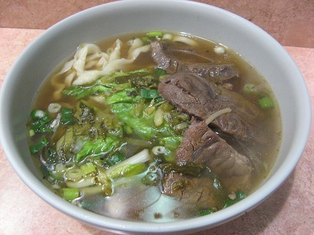 何媽媽