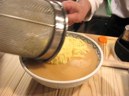 とんぴととりの光龍益