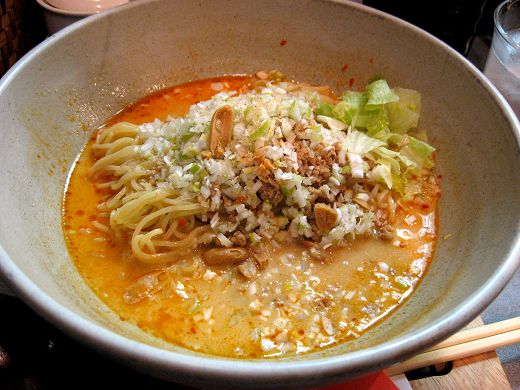 しもがも担々麺