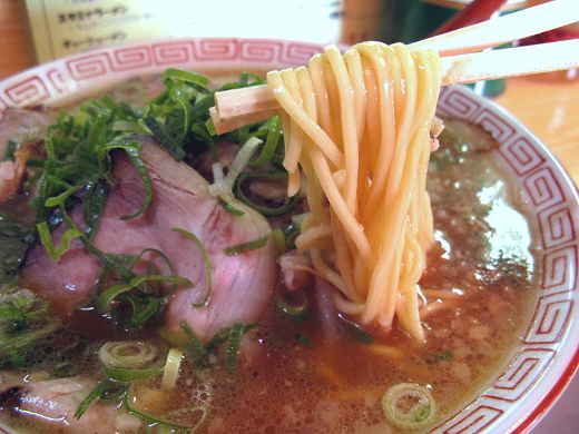 ラーメン起歩