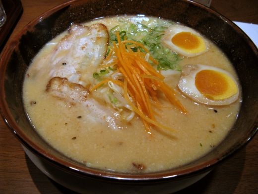 らーめん専門 古潭 ビエント垂水店