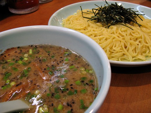 あじ助