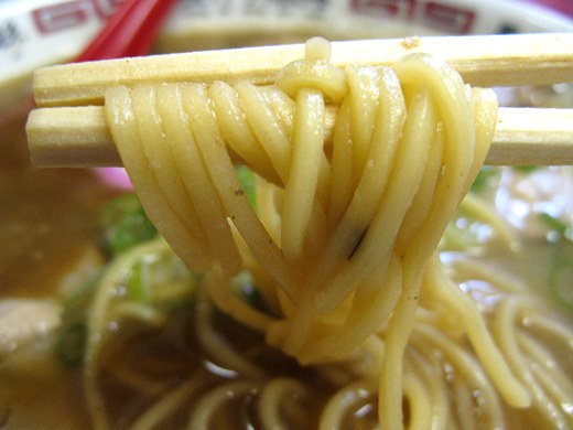 丸高中華そば 二宮店