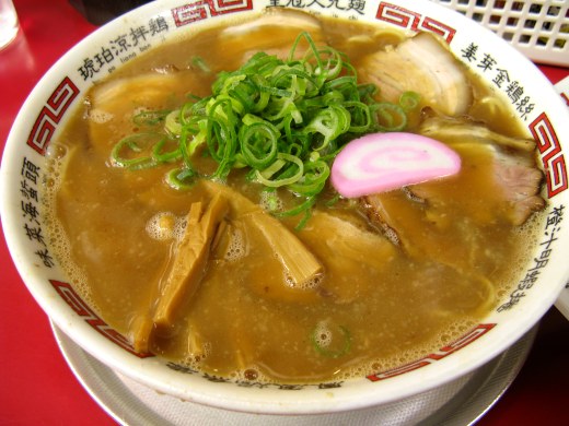 丸高中華そば 二宮店