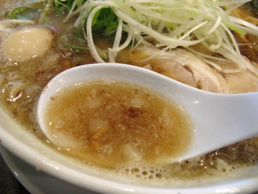 彩色ラーメンきんせい 高槻本店