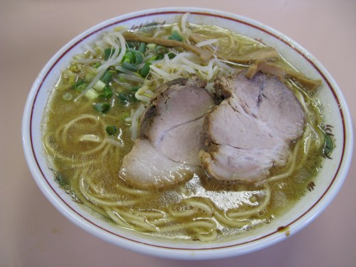 くにおか
