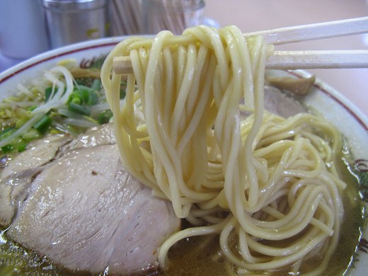 くにおか