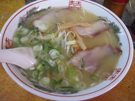 九州ラーメン本店