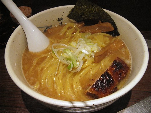 麺屋武蔵神山