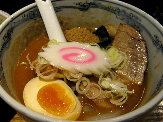 麺や六三六 梅田茶屋町店