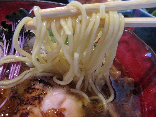 麺厨房 華燕