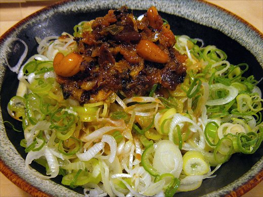 みなとや『ラー油そば』と『あっさりラーメン』