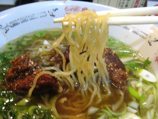 ヌードルダイニング道麺 居留地店