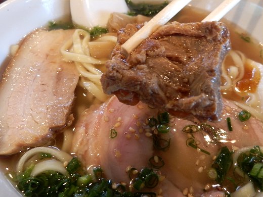 琉球ラーメン虎