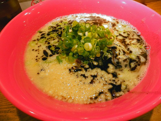 博多ラーメン六寶