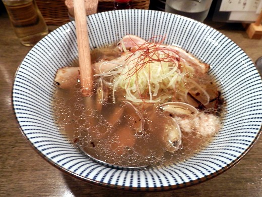 進化驀進 本町店