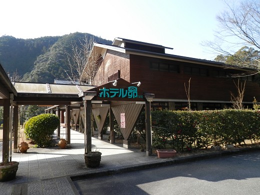 レストラン石楠花