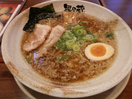 越後秘蔵麺無尽蔵 塚口家
