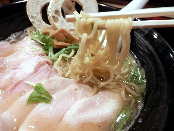 らーめん専門 和海『鶏塩らーめん』