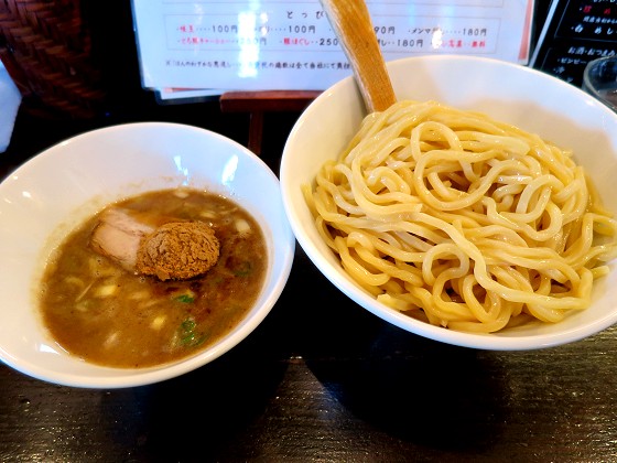 New old style 䂢
