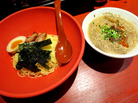 ラー麺 ずんどう屋 梅田店