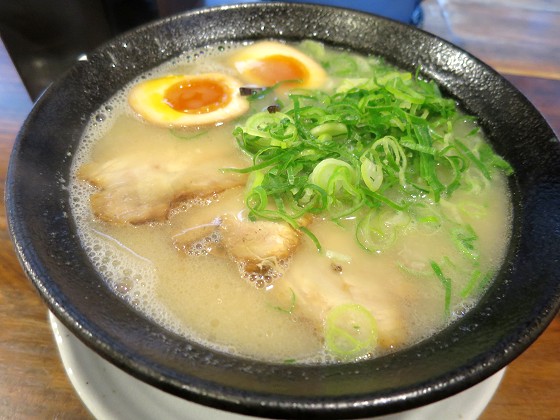 博多ラーメン一花