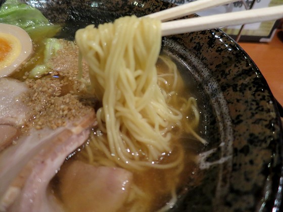 漁師屋らーめん 新開地本店