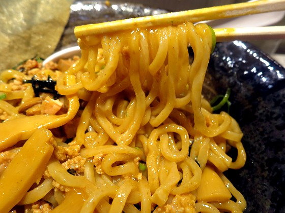 麺道しゅはり 麺ロード店