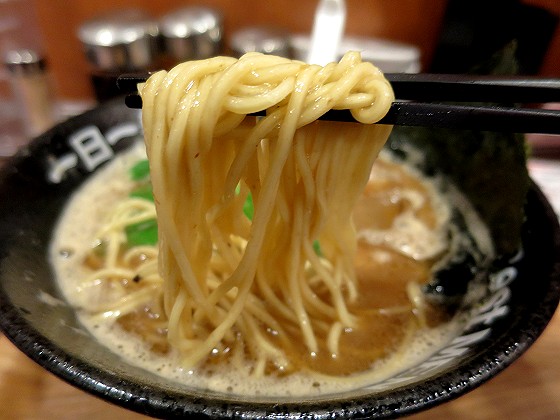 一日一麺や 大和製麺所