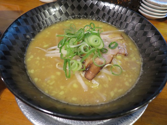 東神麺