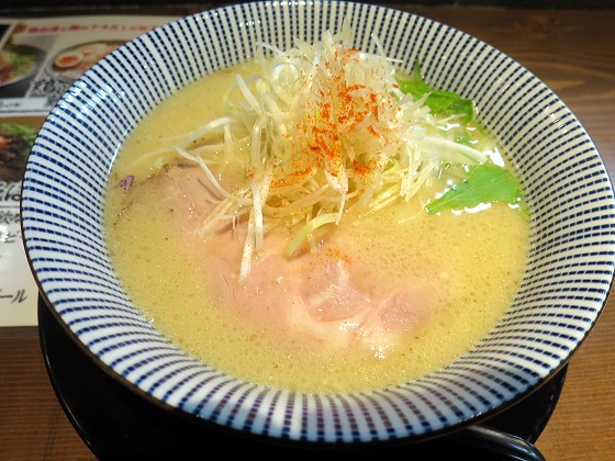 だしと麺