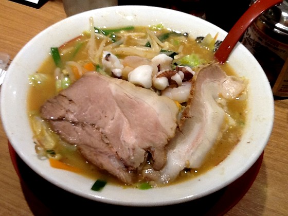 ラーメン横綱 阪急三番街店