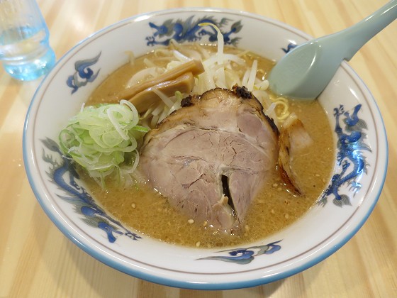 らーめん もんつきかかか