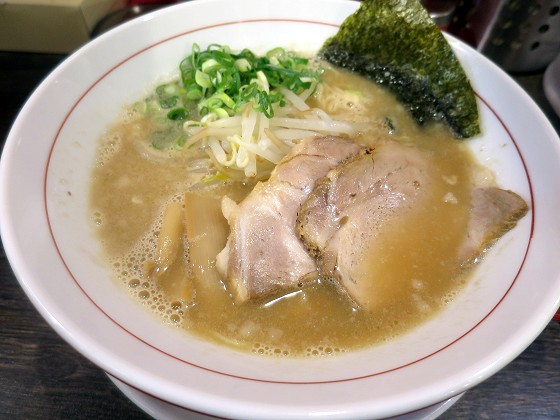 神戸豚骨家