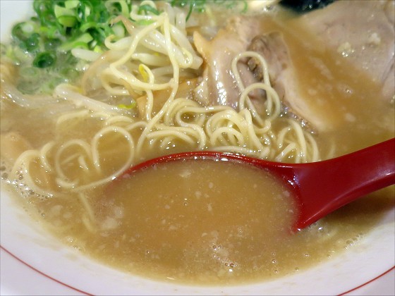 神戸豚骨家