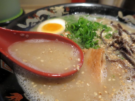 豚骨ラーメン銀水