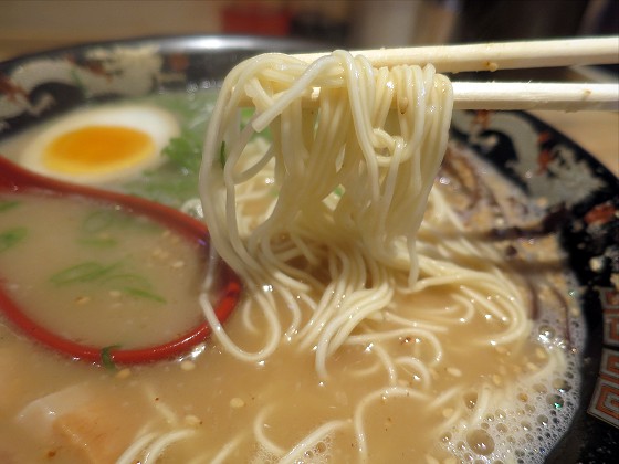 豚骨ラーメン銀水