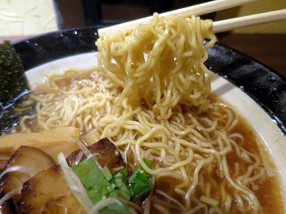 ひかり製麺堂