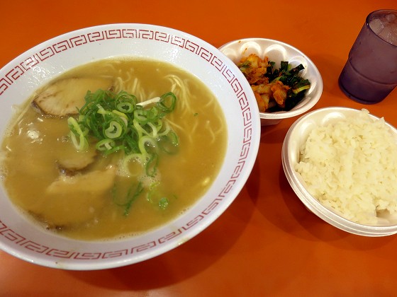 金龍ラーメン 戎橋店