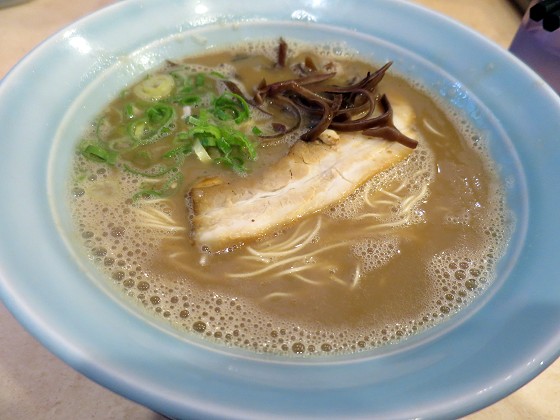 豚骨やたい九州雄