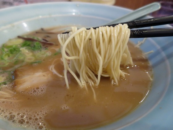 豚骨やたい九州雄