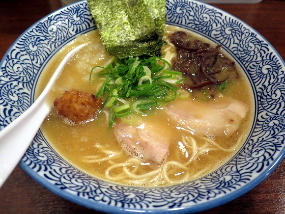 鶏どり亭
