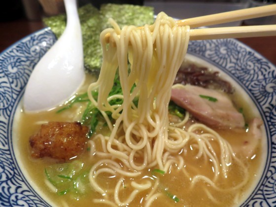 鶏どり亭