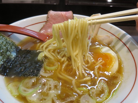 拉麺水輝