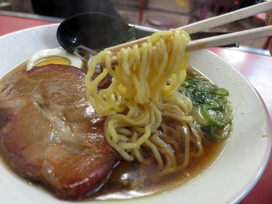 定食ひるま