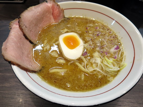 拉麺水輝