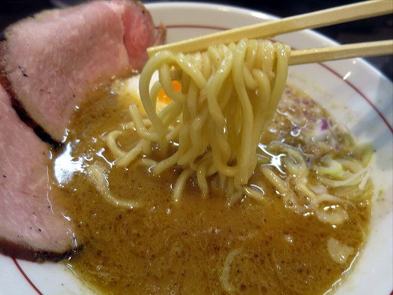 拉麺水輝